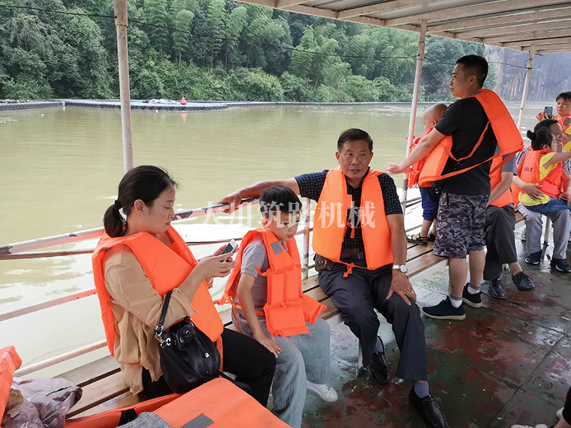 團(tuán)隊(duì)風(fēng)采 (3) 團(tuán)隊(duì)風(fēng)采 (3)